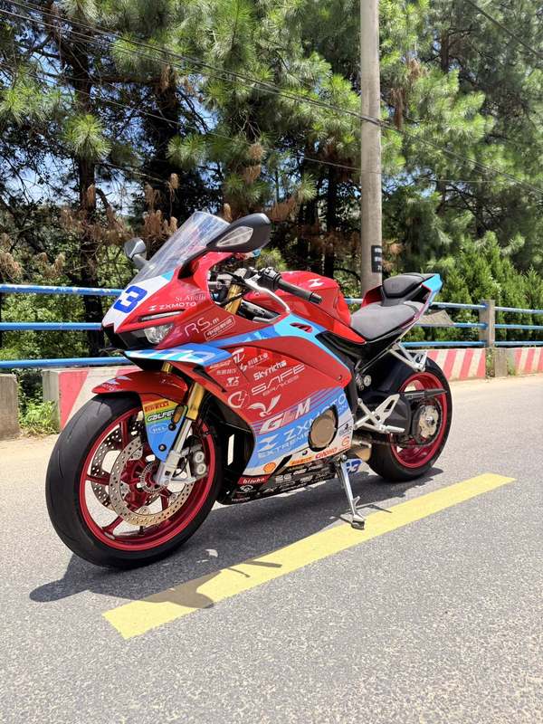 二手张雪机车500RR