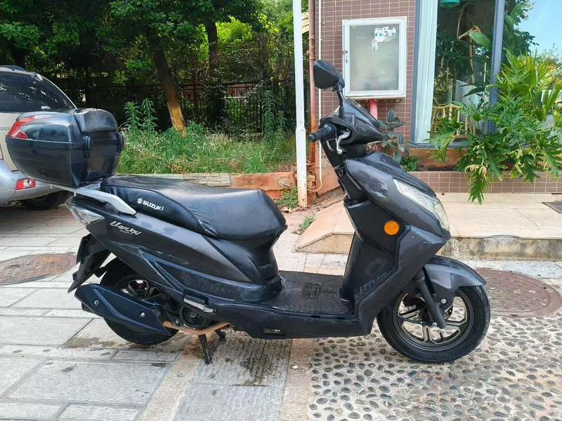 二手济南铃木优驿 UE125T