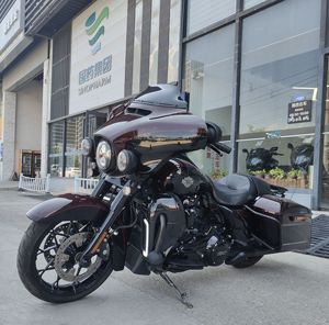 二手哈雷戴维森大道滑翔 Street Glide
