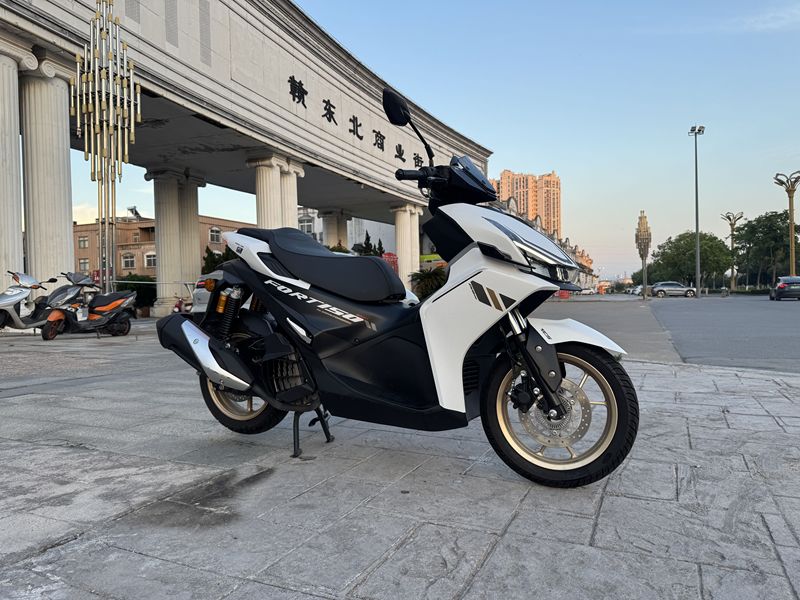 二手QJMOTOR鸿150S
