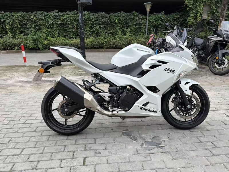 二手川崎Ninja 400