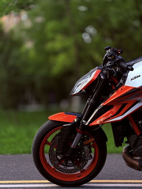 二手KTMR2R1290 Super Duke