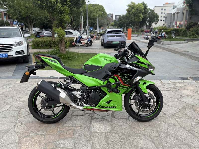 二手川崎Ninja 400