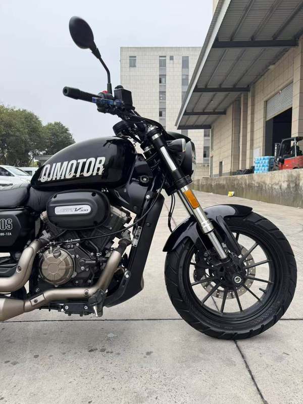 二手QJMOTOR闪300