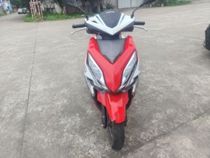 二手新大洲本田裂行 RX125Fi
