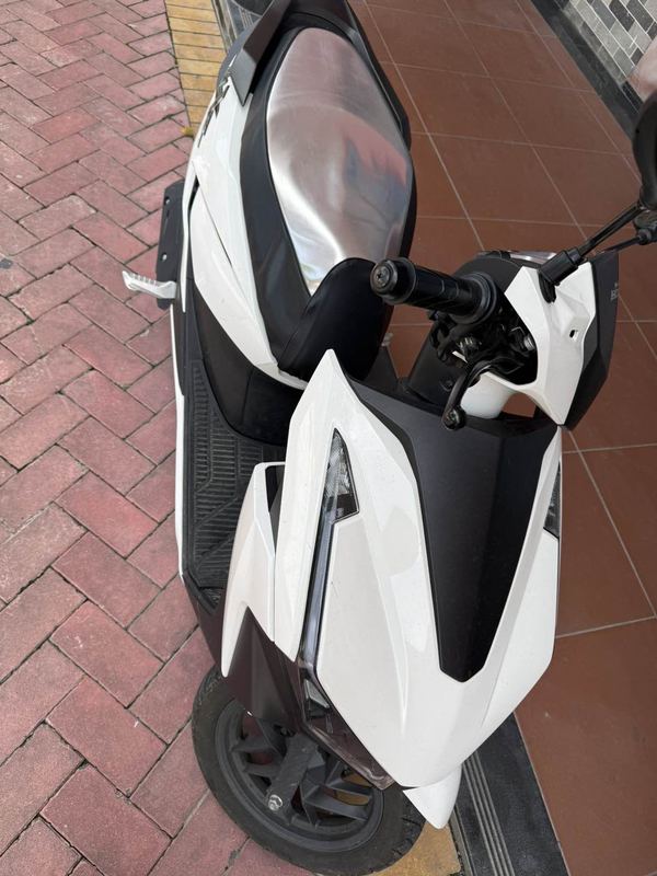 二手五羊本田NWX125