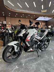 二手贝纳利小迅龙 BN150S