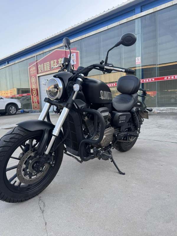 二手QJMOTOR闪300