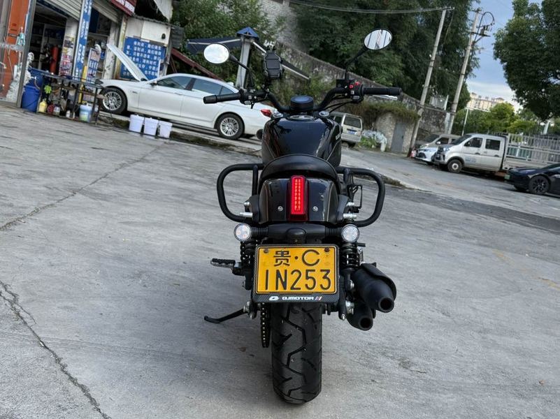 二手QJMOTOR闪300