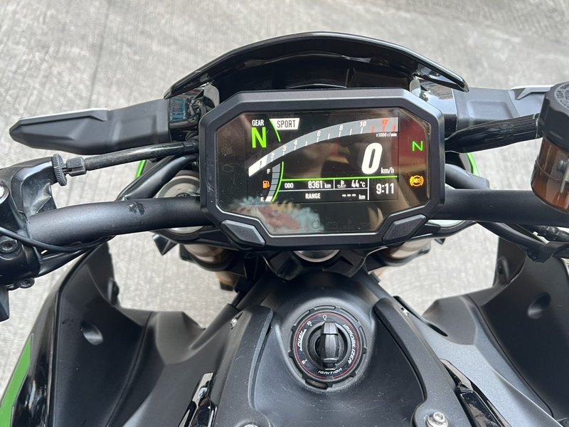 二手川崎Z900