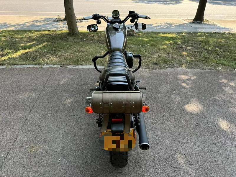 二手哈雷戴维森Iron883 硬汉