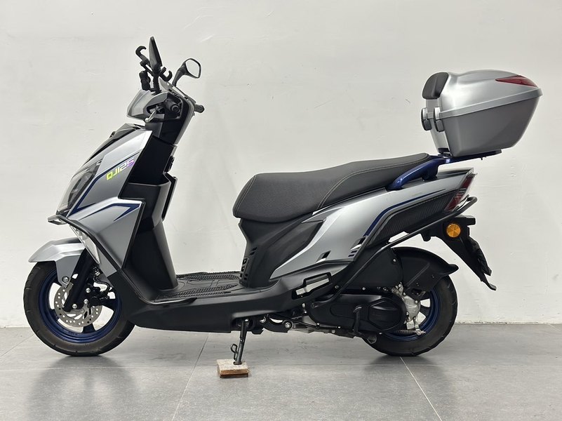二手QJMOTOR鸿125
