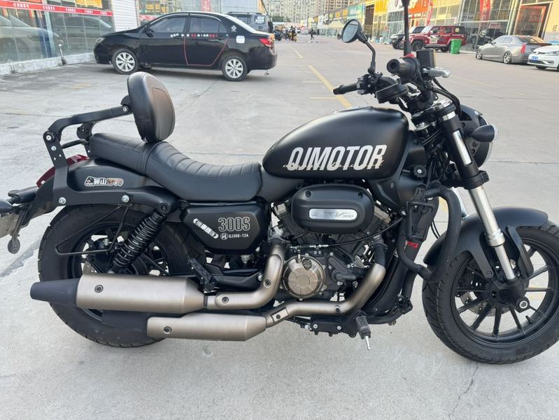 二手QJMOTOR闪300