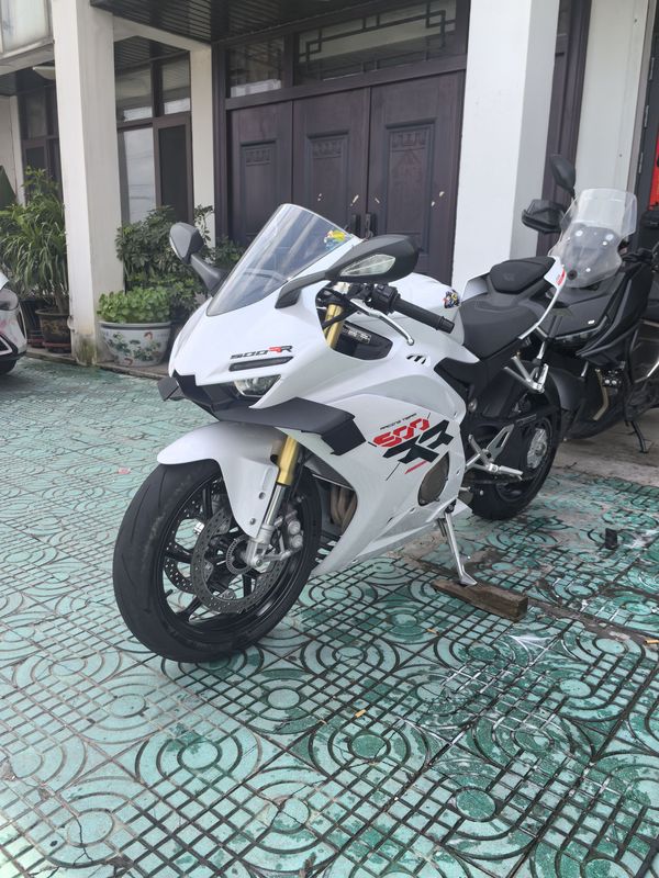 二手张雪机车500RR
