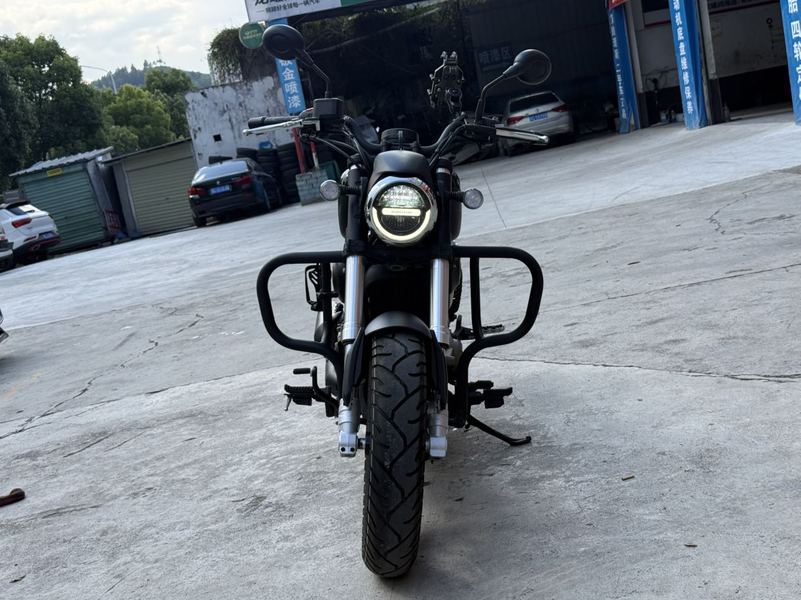 二手QJMOTOR闪300