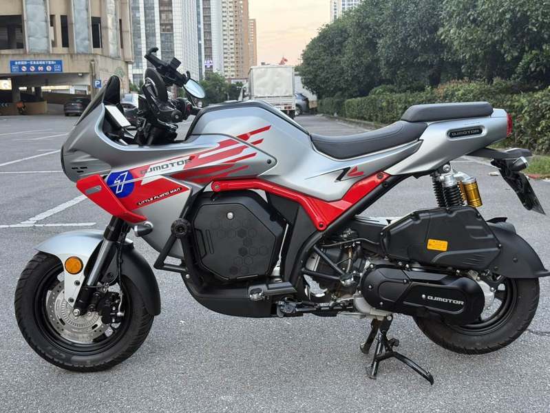 二手QJMOTOR小飞侠