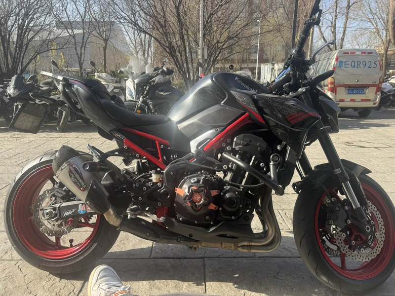 二手川崎Z900