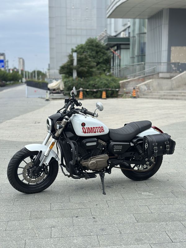 二手QJMOTOR闪300