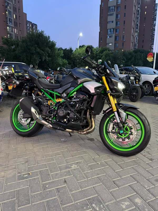 二手川崎Z900