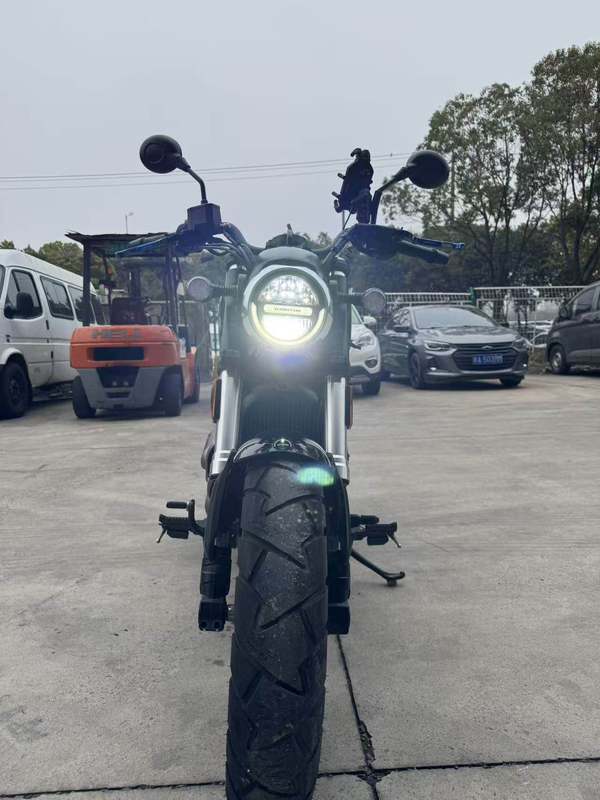 二手QJMOTOR闪300