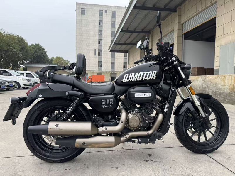 二手QJMOTOR闪300