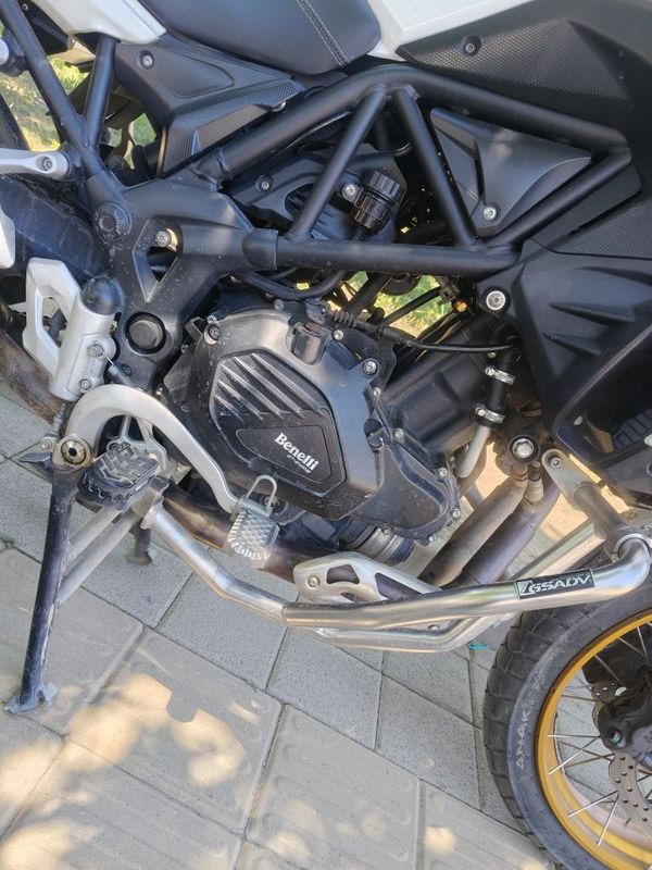 二手贝纳利金鹏 TRK502