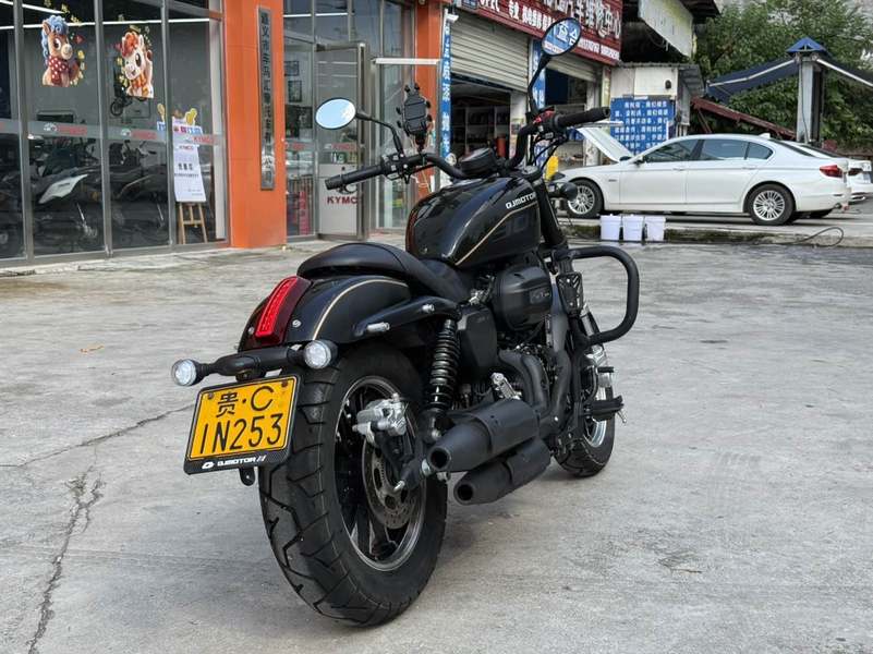 二手QJMOTOR闪300