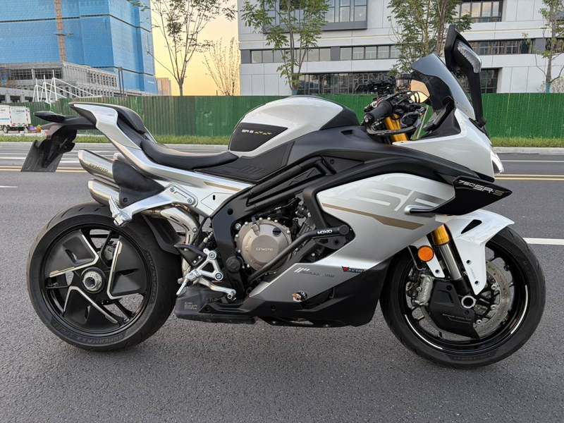 二手春风750SR-S