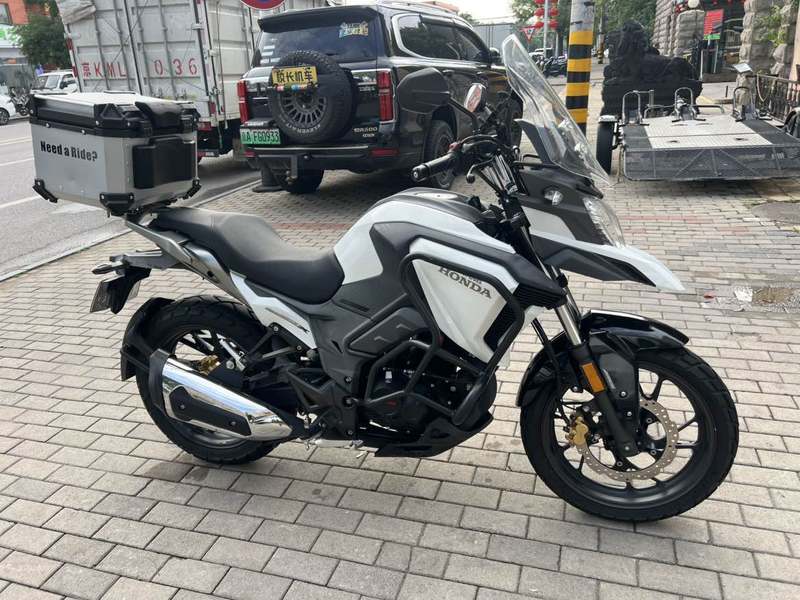 二手五羊本田猛鸷 CB190X