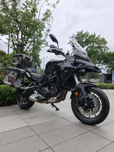 二手贝纳利金鹏 TRK502