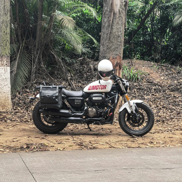 二手QJMOTOR闪300
