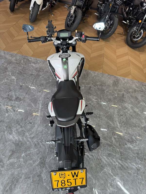 二手贝纳利小迅龙 BN150S