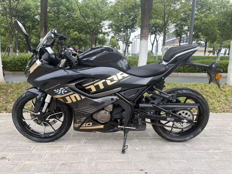 二手QJMOTOR赛250