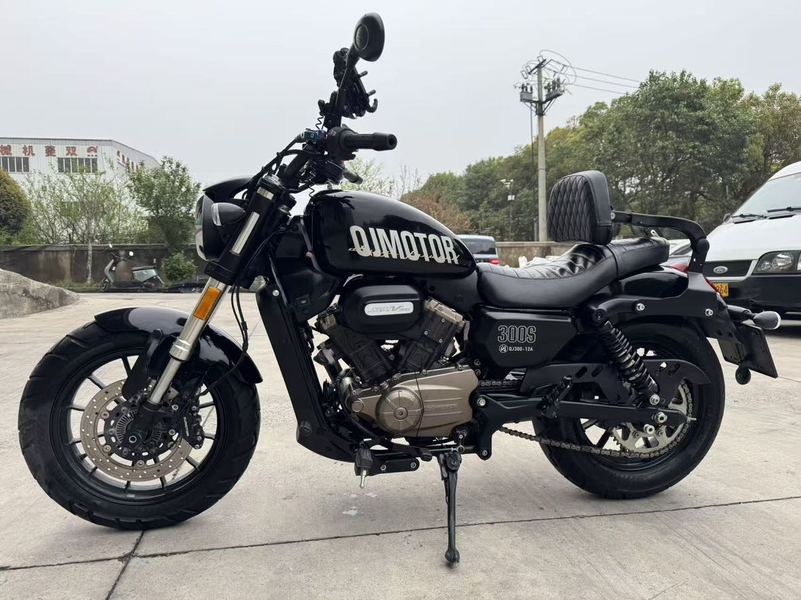 二手QJMOTOR闪300