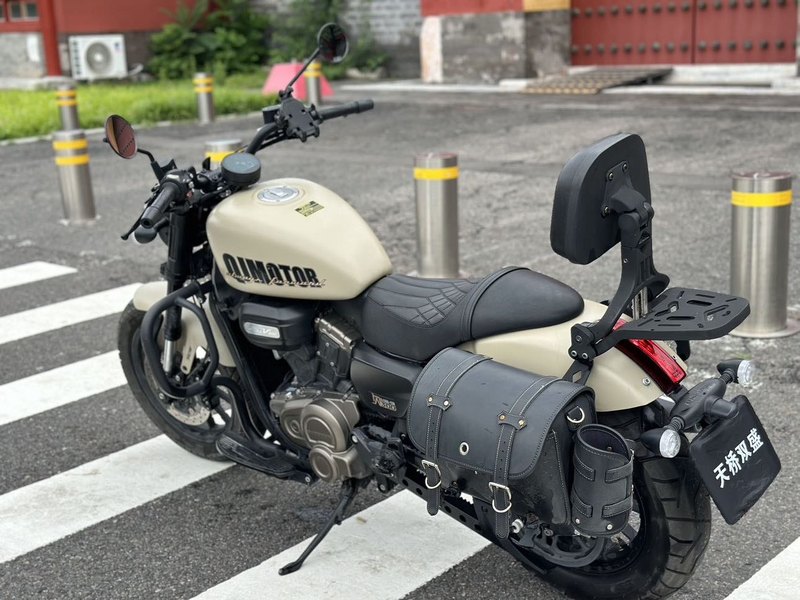 二手QJMOTOR闪300