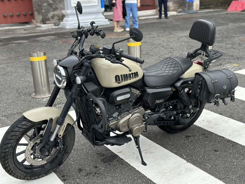 二手QJMOTOR闪300