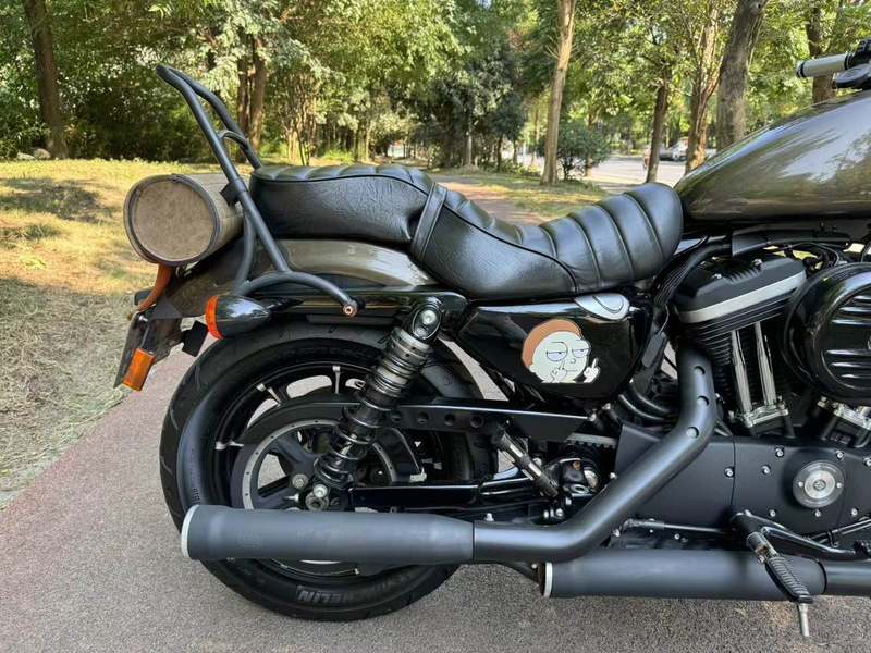 二手哈雷戴维森Iron883 硬汉