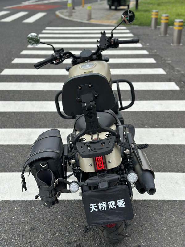 二手QJMOTOR闪300