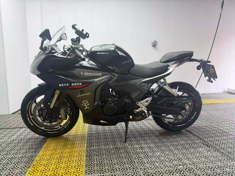二手贝纳利龙卷风 Tornado 552R