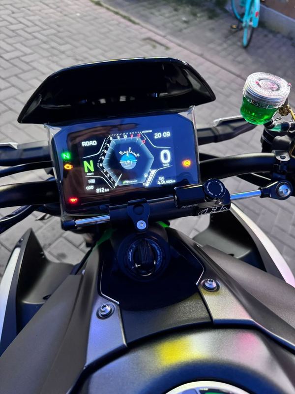 二手川崎Z900