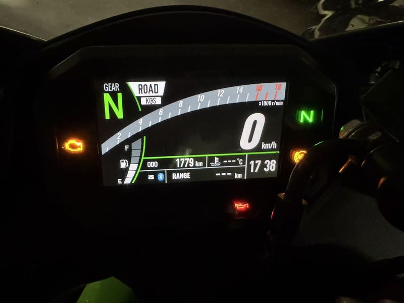 二手川崎ZX-4R
