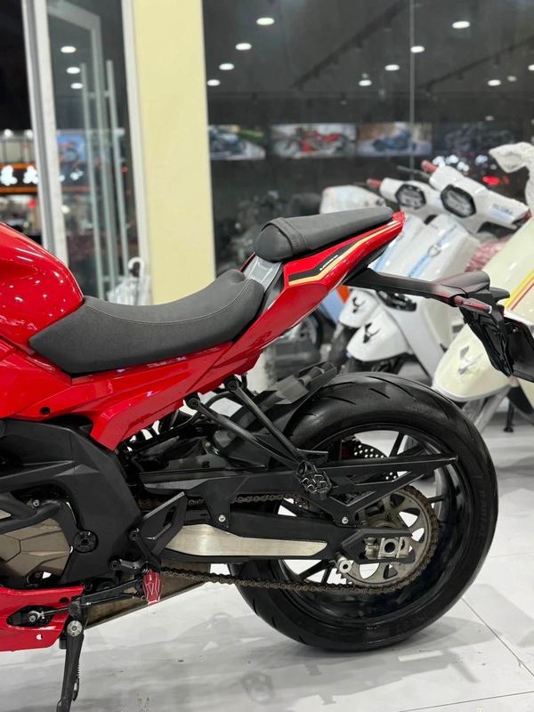 二手QJMOTOR赛600