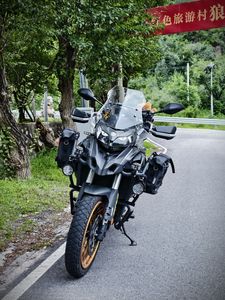 二手贝纳利金鹏 TRK502