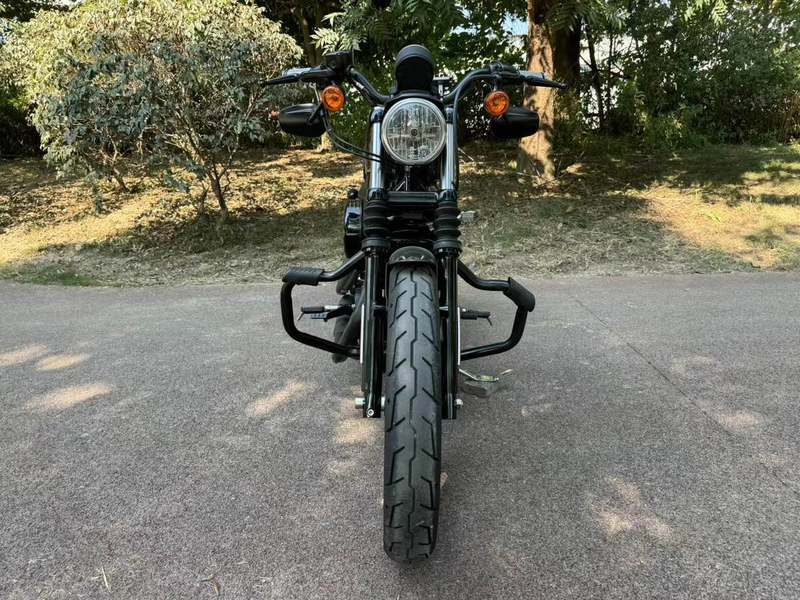 二手哈雷戴维森Iron883 硬汉
