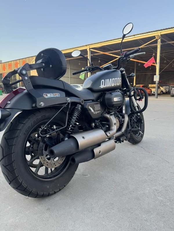 二手QJMOTOR闪300