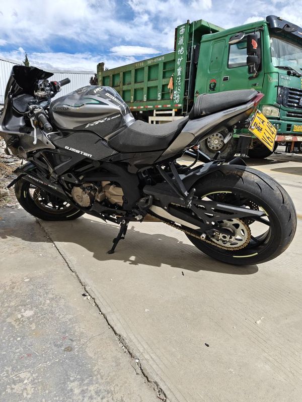 二手QJMOTOR赛600