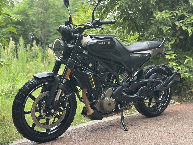 二手HUSQVARNA黑箭 401
