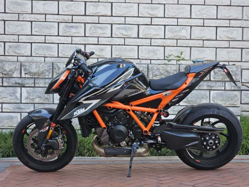 二手KTMR2R1290 Super Duke