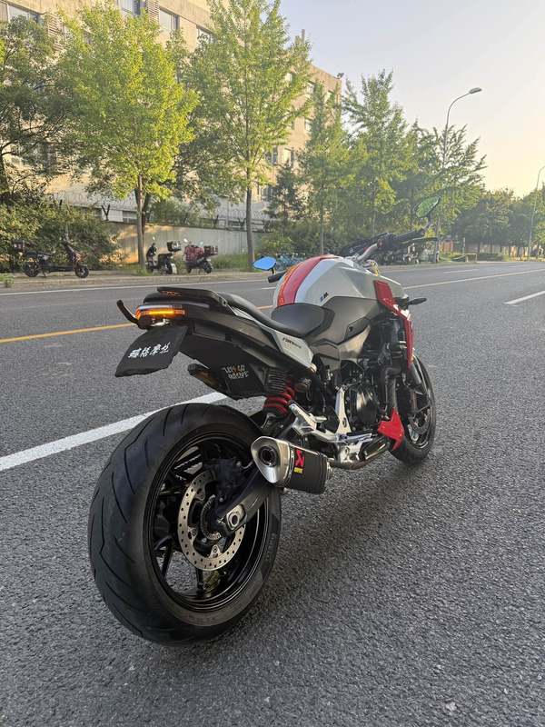 二手宝马F 900 R