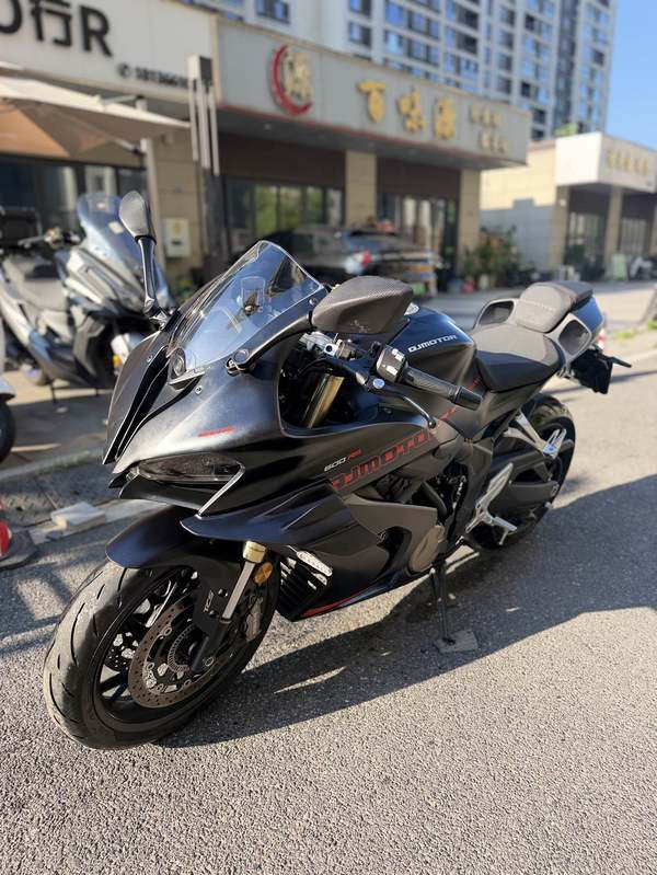 二手QJMOTOR赛600